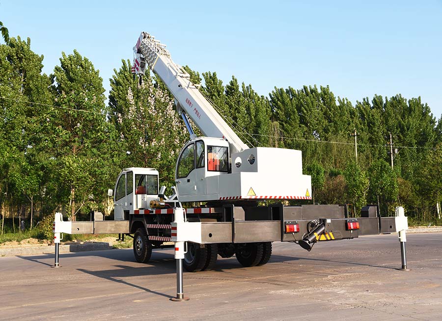 16吨自制吊车-白