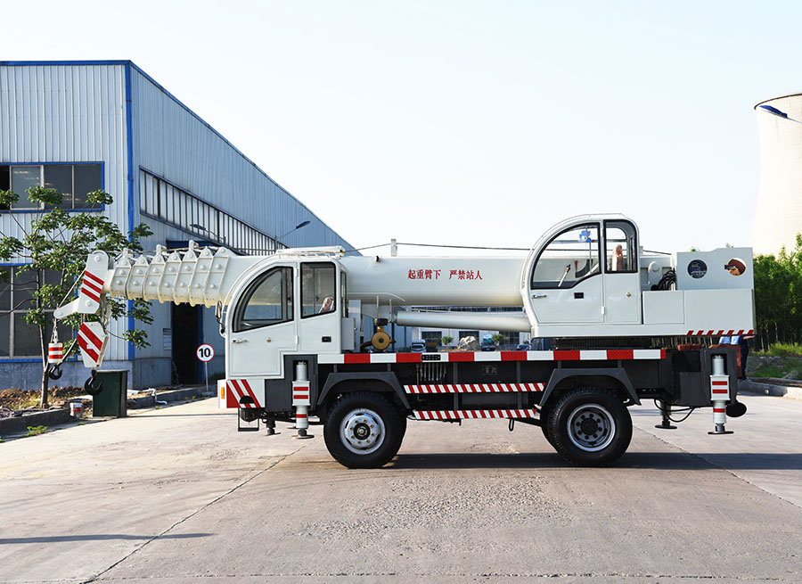 16吨自制吊车-白