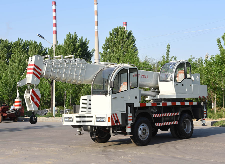 16吨自制吊车-白