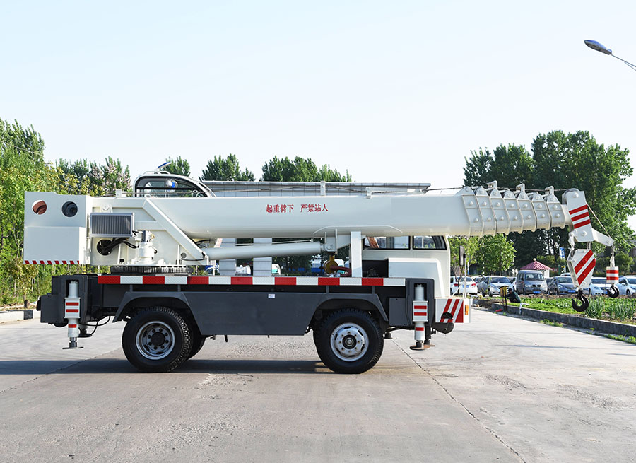 16吨自制吊车-白