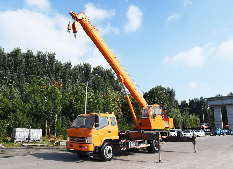 16吨汽车吊唐骏998