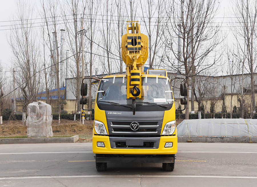 16吨汽车吊福田内走绳