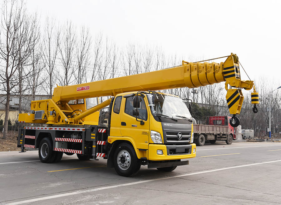 16吨汽车吊福田内走绳