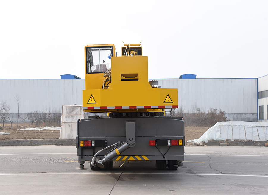 16吨汽车吊福田内走绳