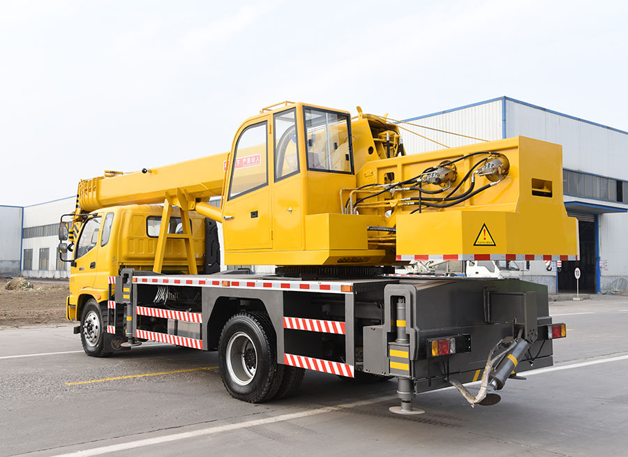 16吨汽车吊福田内走绳