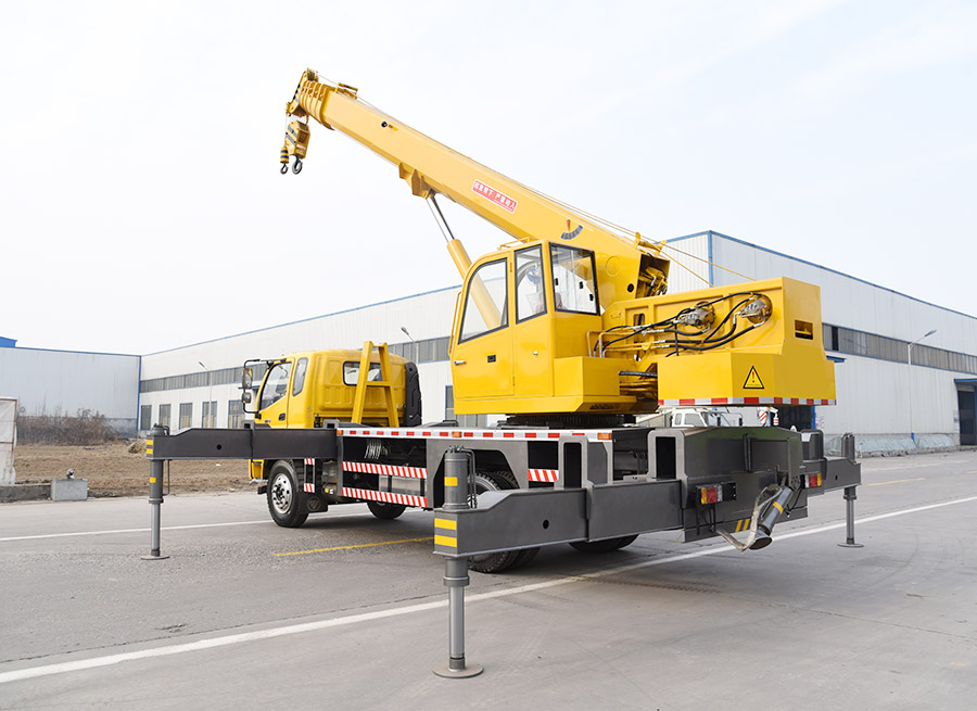 16吨汽车吊福田内走绳