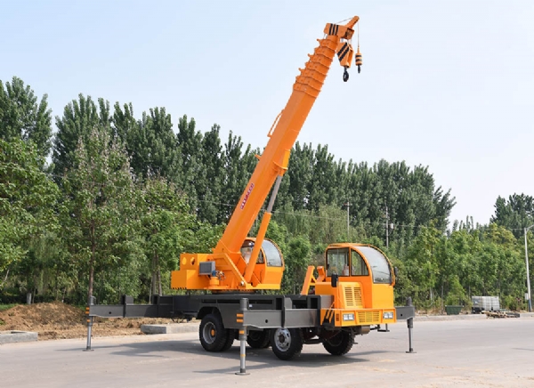 16吨自制吊车-黄