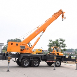 18吨自制吊车-新款