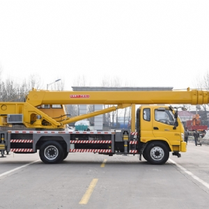 16吨汽车吊福田内走绳