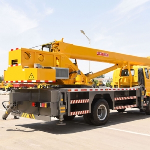 16吨福田内走绳