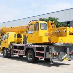 16吨福田140内走绳